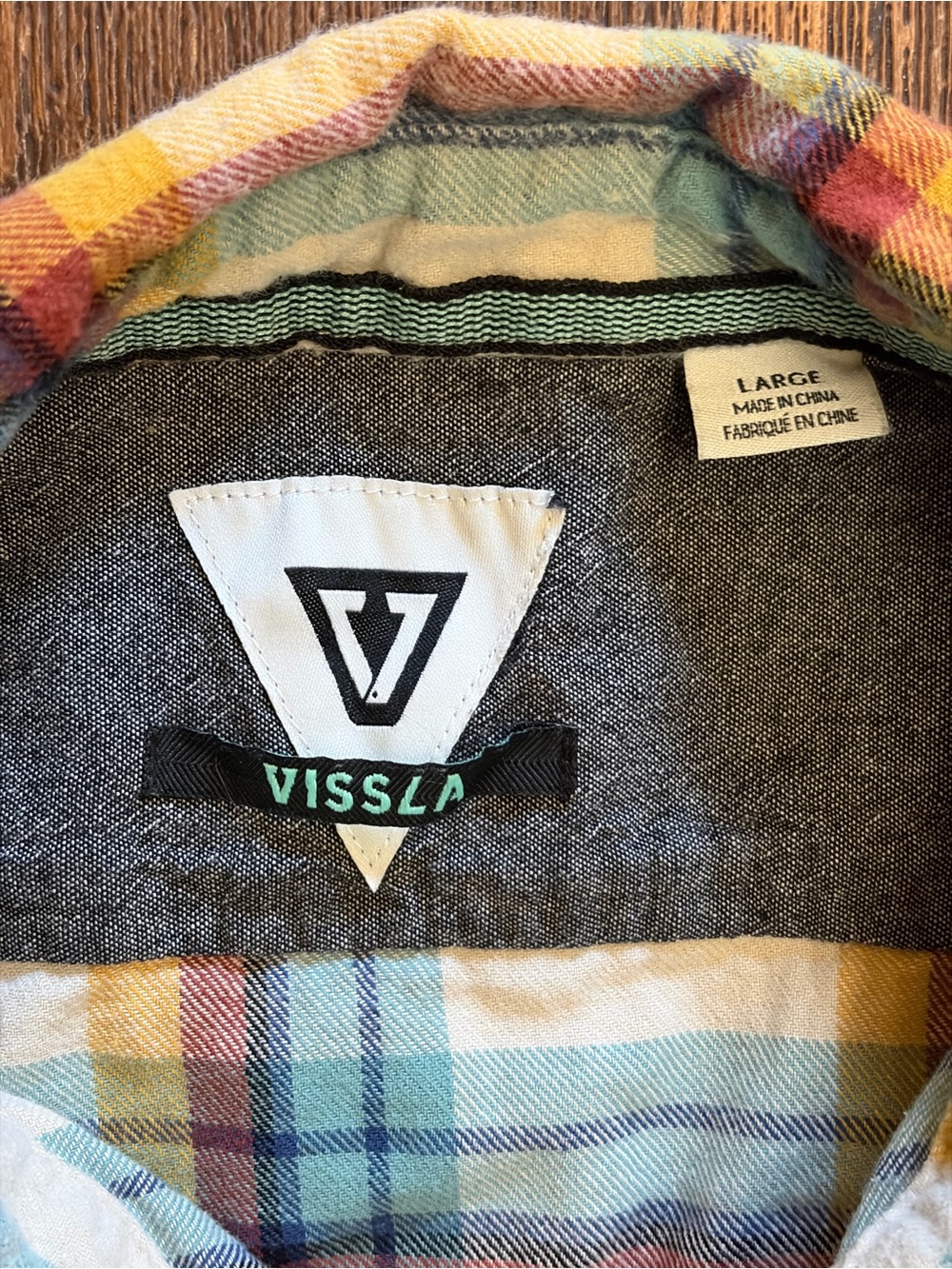 Men's Vissla Shirt Multicolor Plaid L Surf Beach Skate Streetwear City Grunge - Picture 3 of 13
